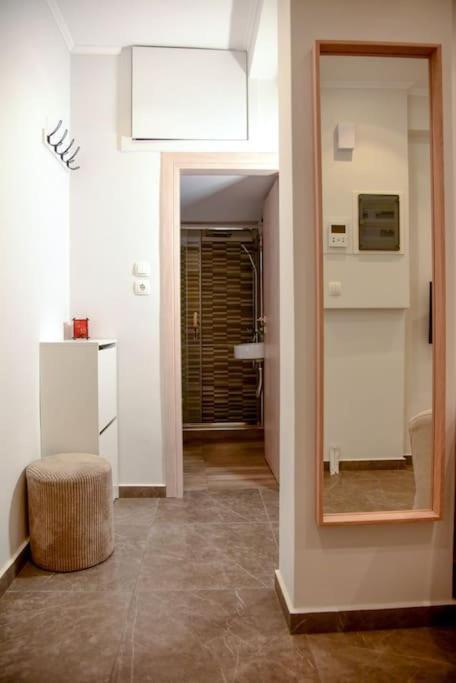 Appartement Ομορφο Διαμερισμα à Athènes Extérieur photo
